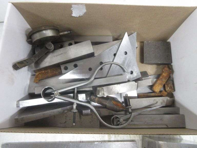 Box of assorted machinist items, including Parallels, setup blocks