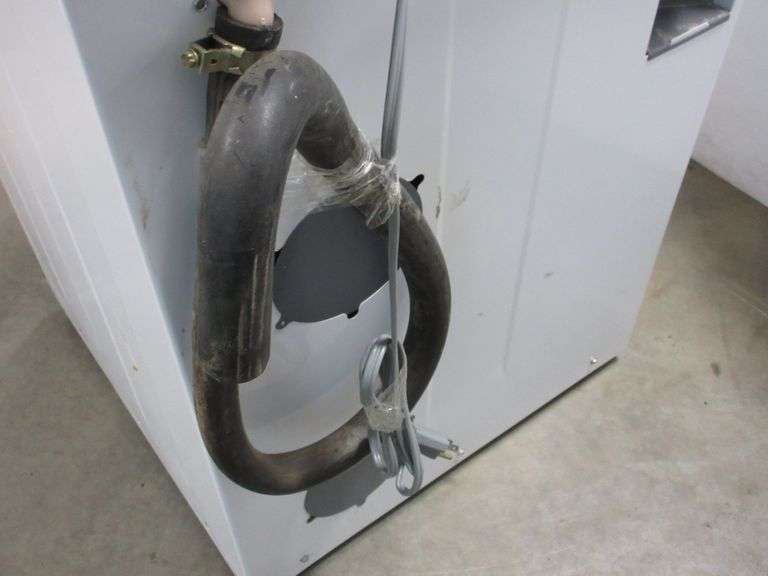 1970's Era Maytag heavy duty twospeed large capacity washing machine