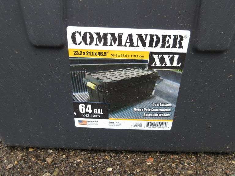 Commander XXL 64gallon tote with wheels, great Albrecht Auction Service