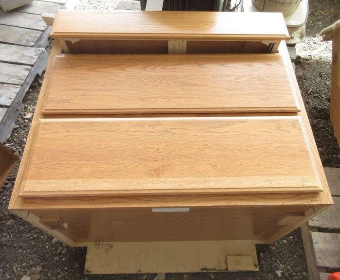 Kraftmaid base 36"W x 24"D x 34 1/2"H Albrecht Auction Service