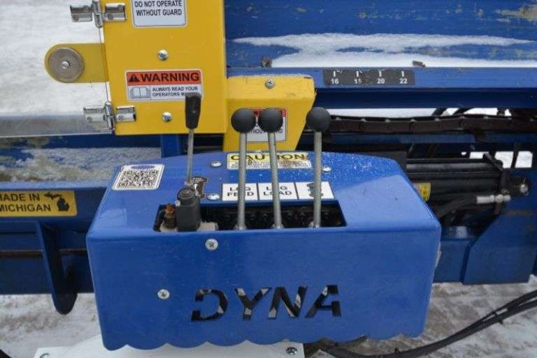 2020 Dyna SC12XP Firewood Processor, 20 hp Honda Gas Engine, 10