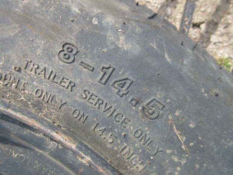 (2) Mobile home tires, used Albrecht Auction Service