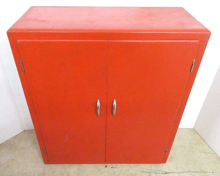 Red storage 30" x 12 1/2" x 35 1/4"H, used Albrecht Auction
