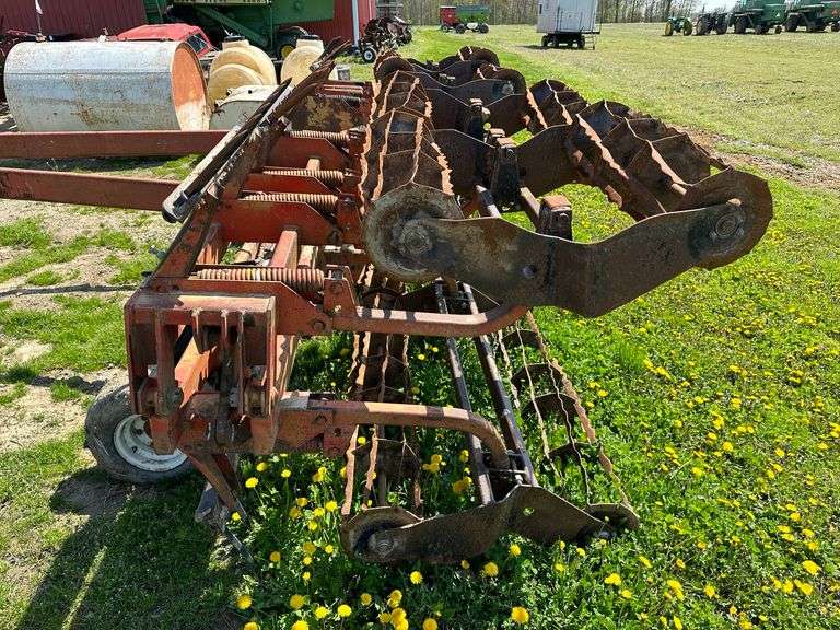 Unverferth Rolling Harrow II, Double Rolling Baskets, 24' Wide, Newer