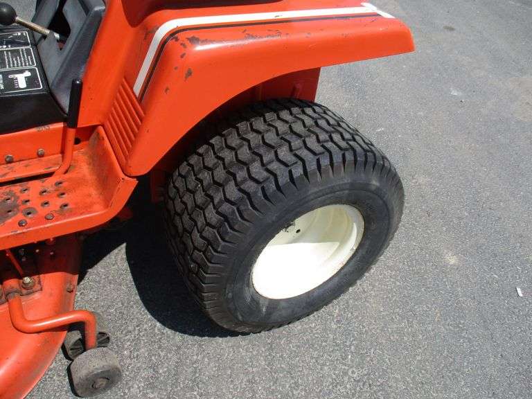 Simplicity 4211 riding mower, 36" cut, 11 HP Briggs & Stratton, starts