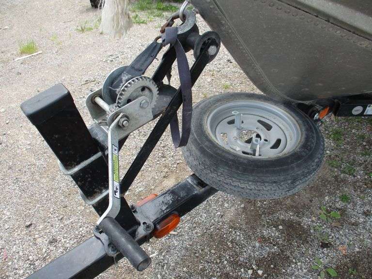 1995 Northwood aluminum 14' DeepV boat, 2000 25 HP Mercury outboard