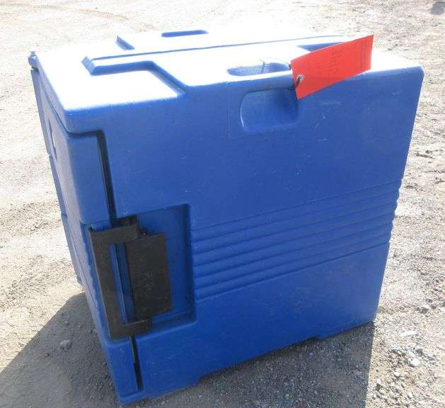 Insulated food carrier to keep food warm for catering, 18"W x 25"D x 25