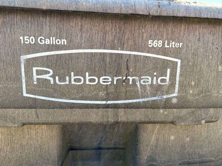 Rubbermaid 150 Gallon Stock Tank Albrecht Auction Service