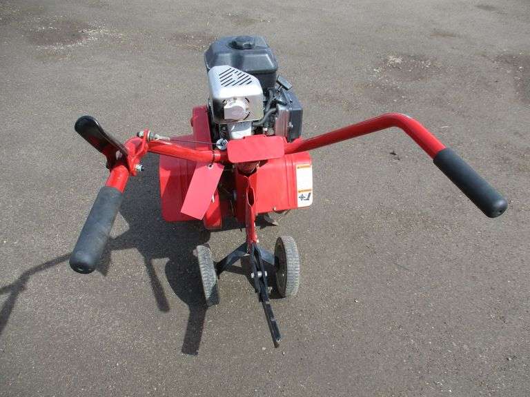 Huskee 24" rototiller, 6.0 HP Briggs, runs and works great Albrecht