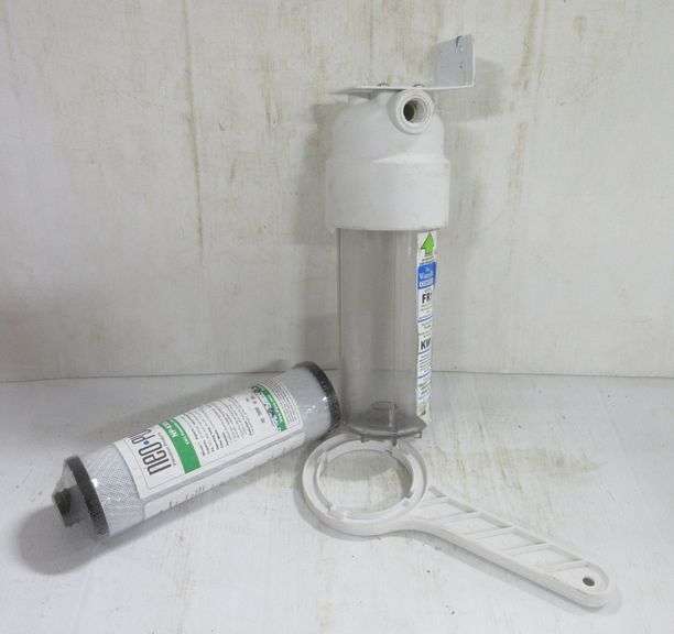 Water filter housing and new cartridge, The Water Pur Company Model FR1