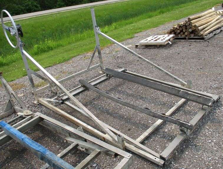 Single JetSki hoist, goes up and down, 66"W x 100"L, as is Albrecht