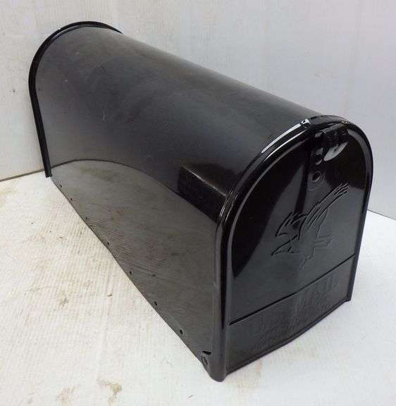 Gibraltar mailbox, minor dents, unused Albrecht Auction Service