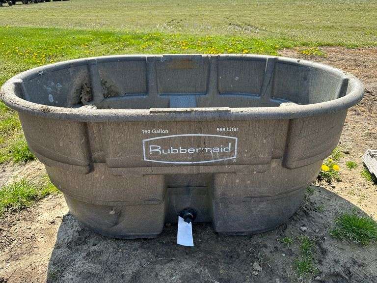 Rubbermaid 150 Gallon Stock Tank Albrecht Auction Service