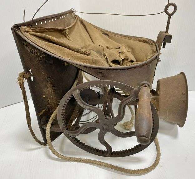 Antique seeder, made by Goodell Co., Antrim New Hampshire, still works Albrecht Auction Service