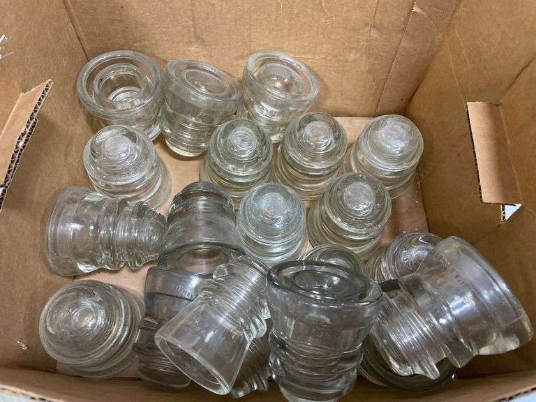 (30) Glass insulators Albrecht Auction Service
