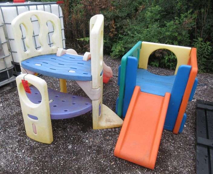 (2) Little Tikes slides, great, need cleaning Albrecht Auction Service