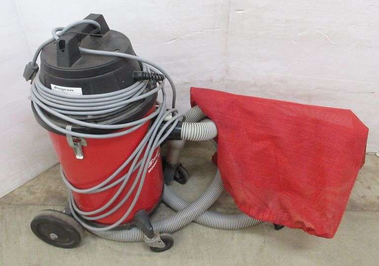 SnapOn shop vac, model YA1002, includes all extras in red bag, clean
