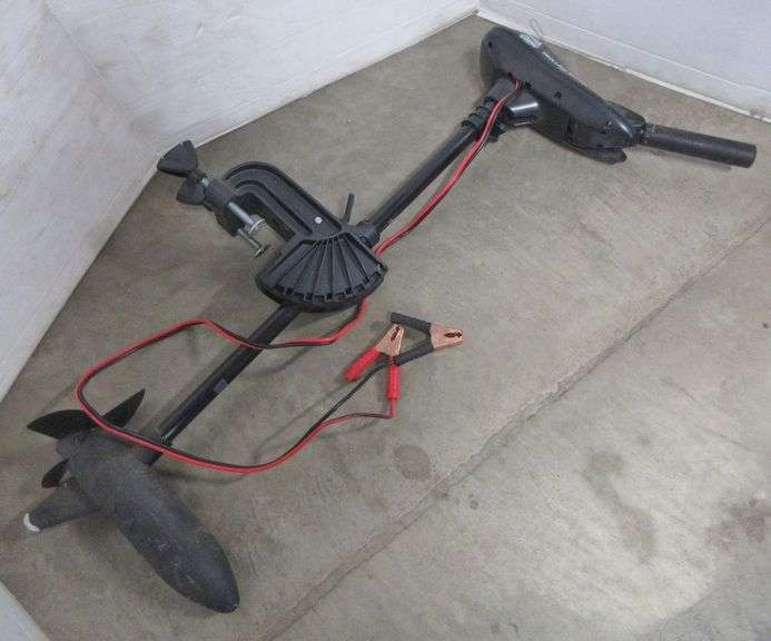 Trolling motor, only has one speed, 40"H Albrecht Auction Service