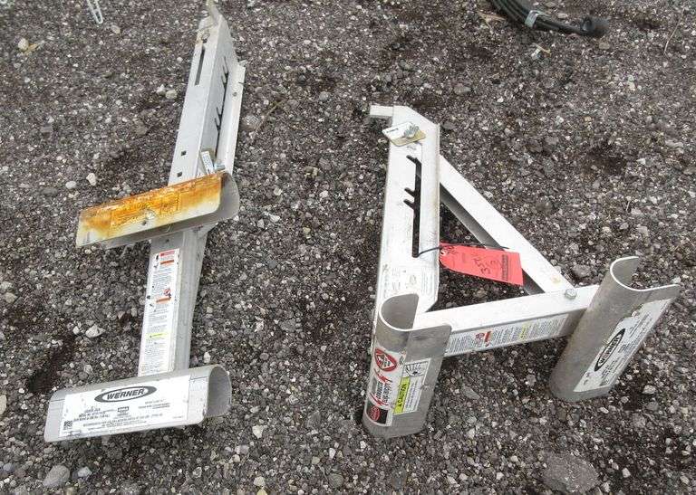 (2) Aluminum ladder jacks, fair, used Albrecht Auction Service