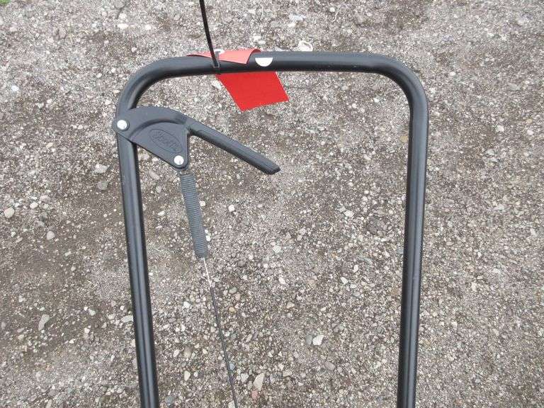 Scott turf builder broadcast spreader Albrecht Auction Service