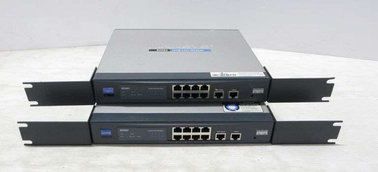 (2) Linksys RV082 100 MBPS 8-Port 10/100 wired routers, removed from ...