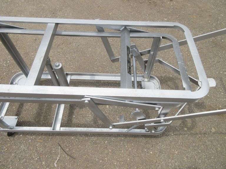 Pinball game lift/jack, 4'L, WISCO, 350 lb. capacity, good Albrecht