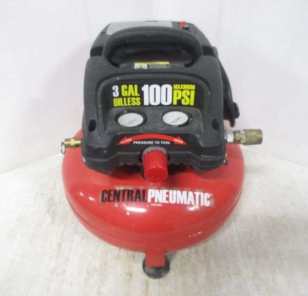 3Gallon Air compressor, works well, good Albrecht Auction Service