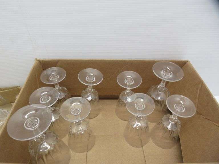 (2) Boxes of crystal stemware, up to 6 3/4"W, good Albrecht Auction