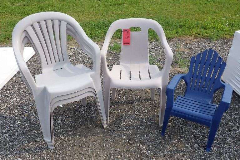 (4) Plastic lawn chairs, and (1) Little kids plastic lawn chair
