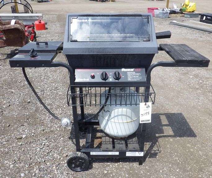 CharBroil propane grill, comes with a full 20 lb. propane tank, 44"W