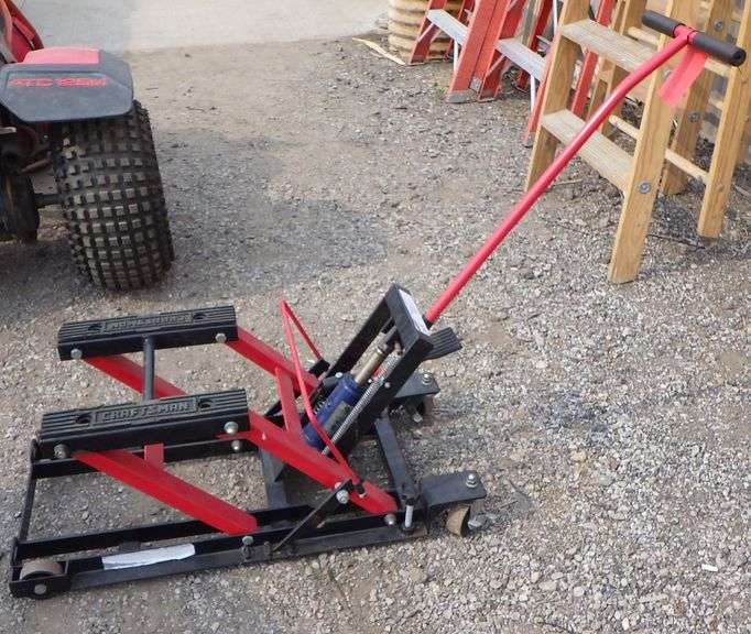 Craftsman motorcycle jack, for parts or repair, asis Albrecht