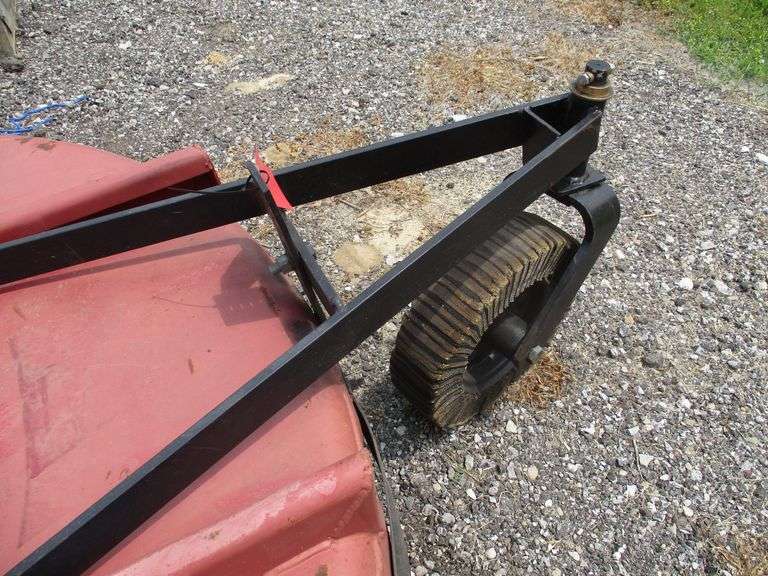 Bush Hog 6' SQ720 squealer, rebuilt gearbox and tail wheel pivot