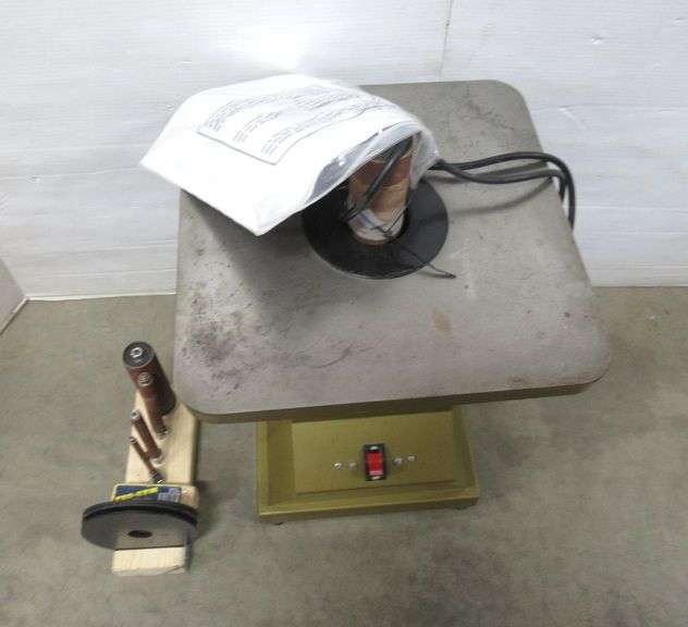 Powermatic oscillating sander, Model No. 14, cast iron table, includes