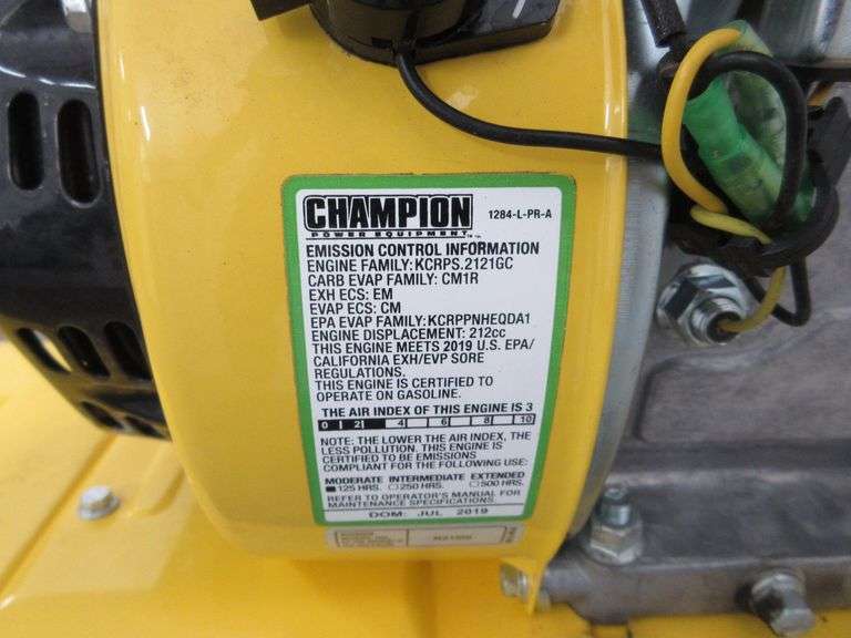 Champion front tine tiller, model 100379, runs great and starts up