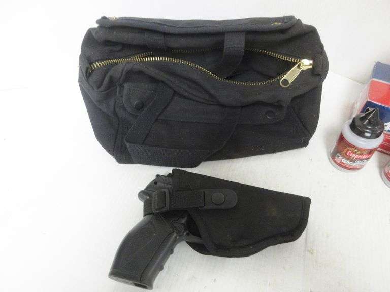 Crossman BB pistol C11, include: 5- Clips, (3) 1500 count copperhead ...