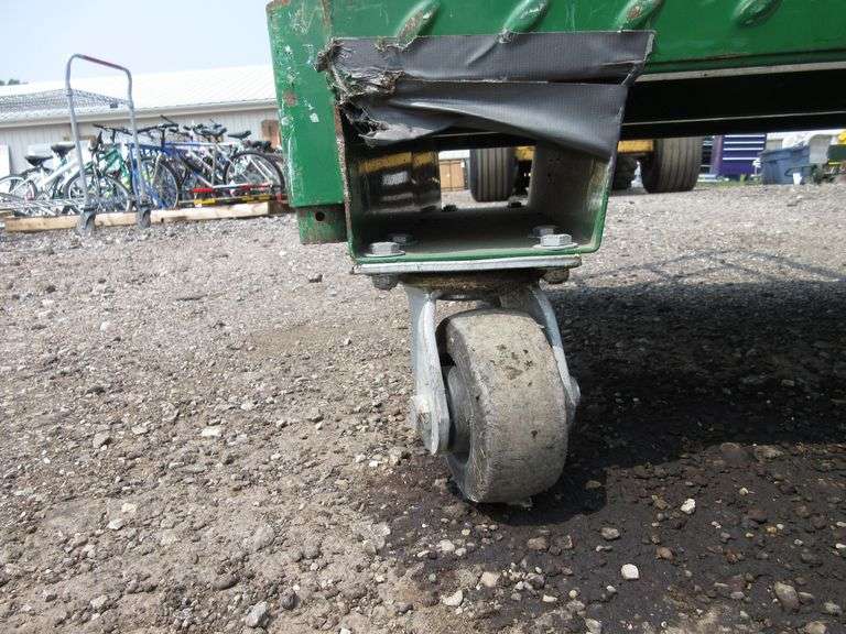 Uline UBoat cart, good Albrecht Auction Service