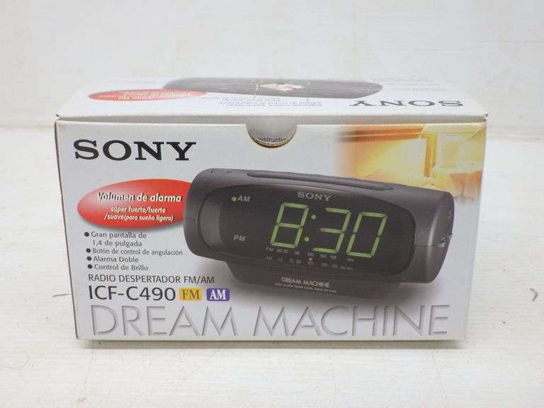 Sony dream machine alarm clock/radio, NIB Albrecht Auction Service
