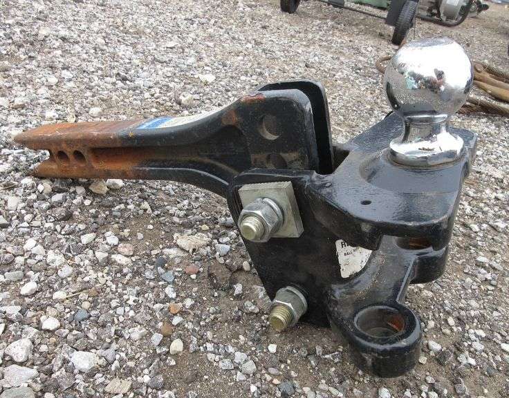 Reese hitch bar, 2" 54970, 2 5/8" ball, good Albrecht Auction Service