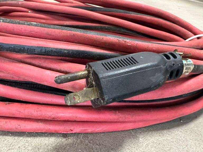 100' Heavy duty extension cord Albrecht Auction Service