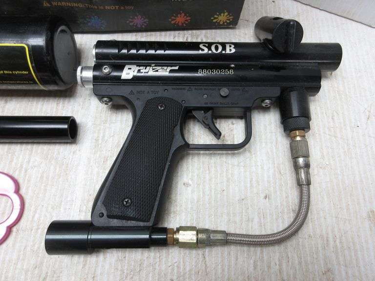 Bruizer S.O.B. Co2 paintball gun, semi automatic, includes tank to show what was used, good