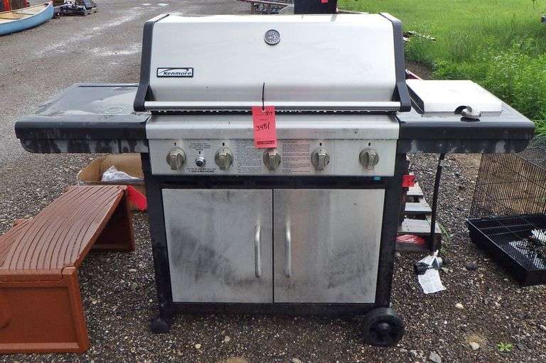 Kenmore BBQ grill, 62"W Albrecht Auction Service