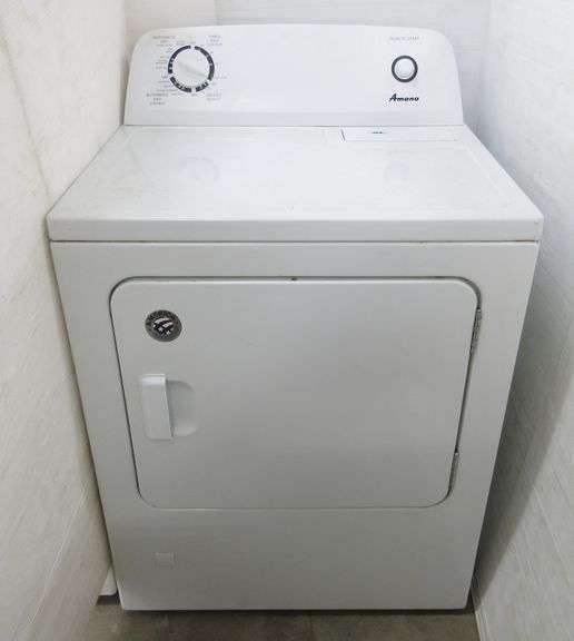 Amana gas dryer, 29"W, works Albrecht Auction Service