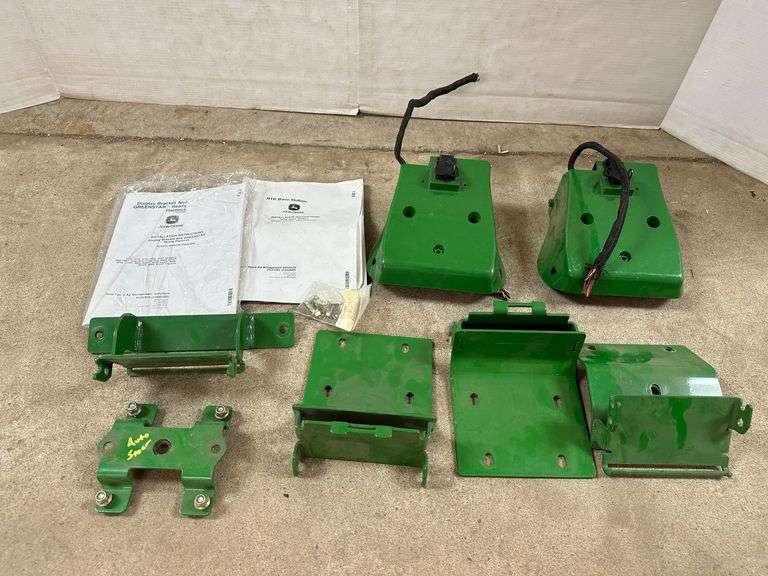John Deere display bracket, John Deere STK base station Albrecht