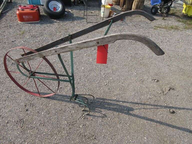 Old plow, good Albrecht Auction Service