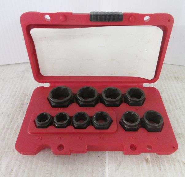 10Piece Low profile boltout damaged bolt/nut remover set by Craftsman
