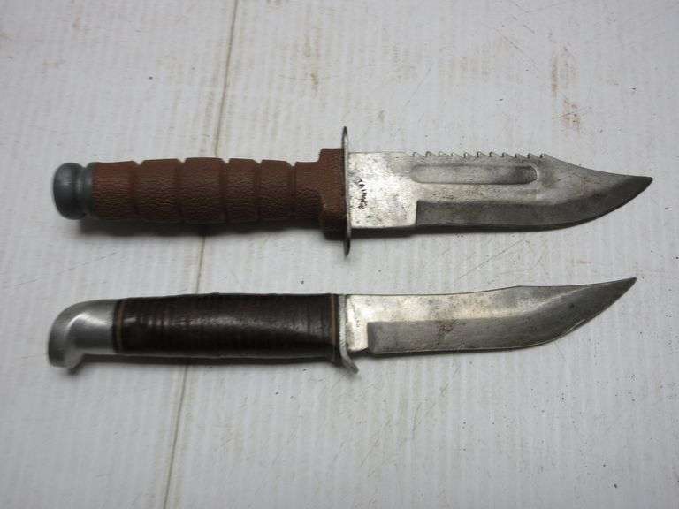 (4) Older hunting knives, one sheath, sharpening rods, and (3