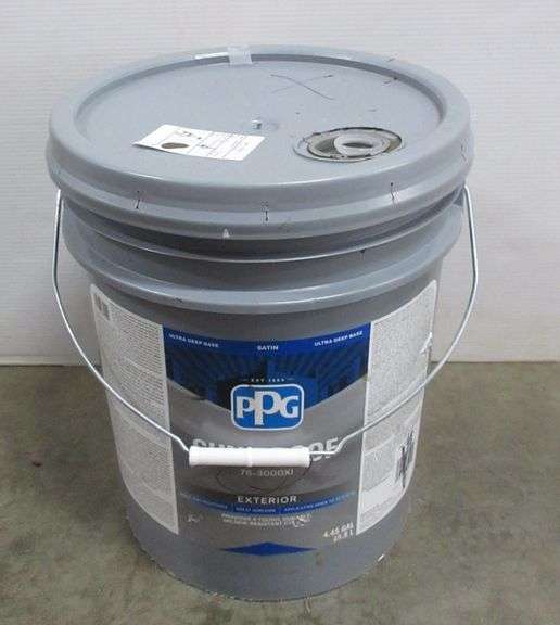 Exterior paint, durable mold and mildew resistant, color on top, fresh