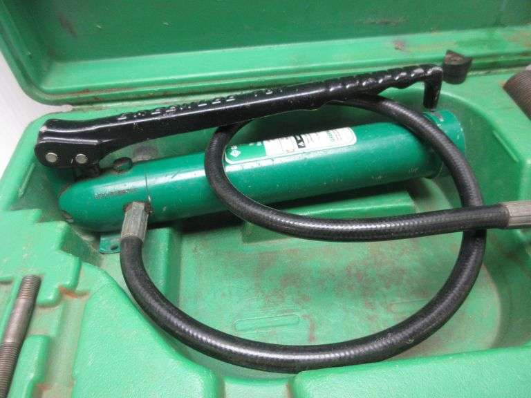 Greenlee hydraulic knockout set, used, works Albrecht Auction Service