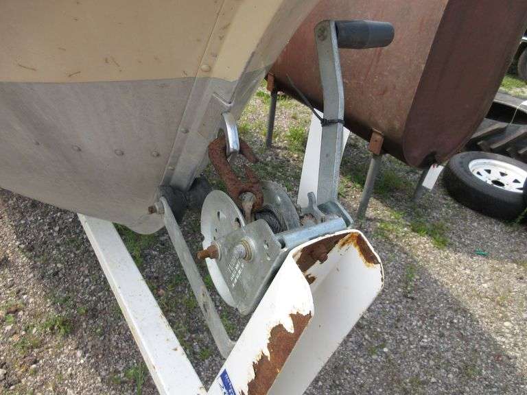 1986 Meyers aluminum row boat, 35 HP Johnson outboard, everything works