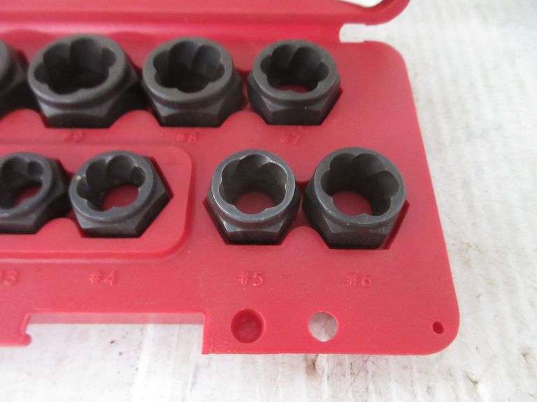 10Piece Low profile boltout damaged bolt/nut remover set by Craftsman